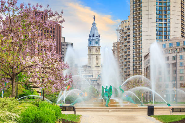 Swann Memorial Fountain With City Hall In The Background Swann Memorial Fountain With City Hall In The Background Philadelphia philadelphia pennsylvania photos stock pictures, royalty-free photos & images