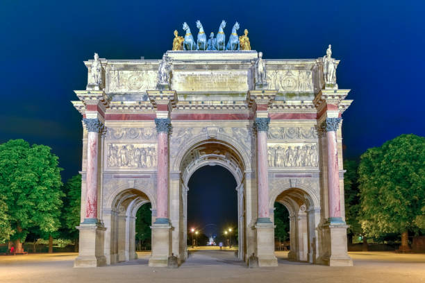 istock Arc de Triomphe at the Place du Carrousel 1136277949