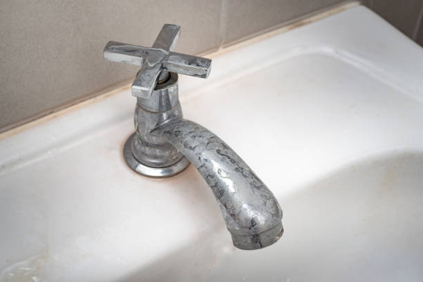 istock Dirty faucet with stain and limescale 1136293588