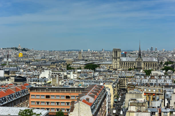 istock Paris, France Skyline 1136304998