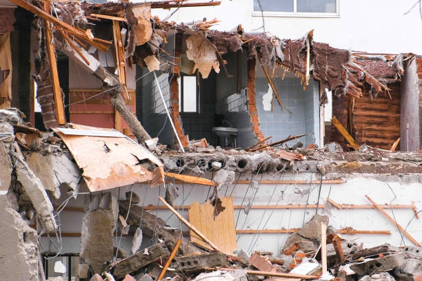 istock Destroyed the apartment building after the disaster. 1136375791