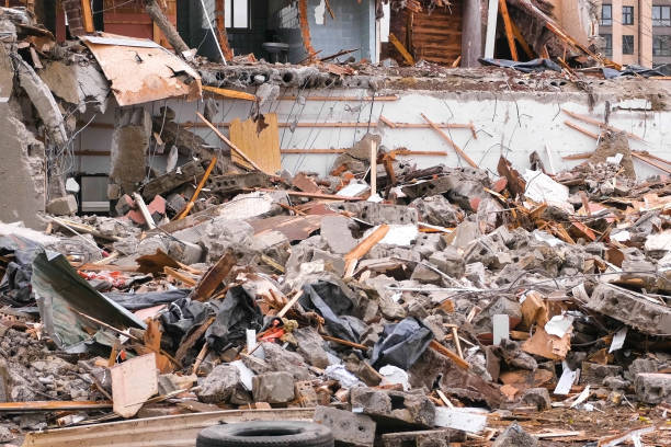 istock Destroyed the apartment building after the disaster. 1136375822