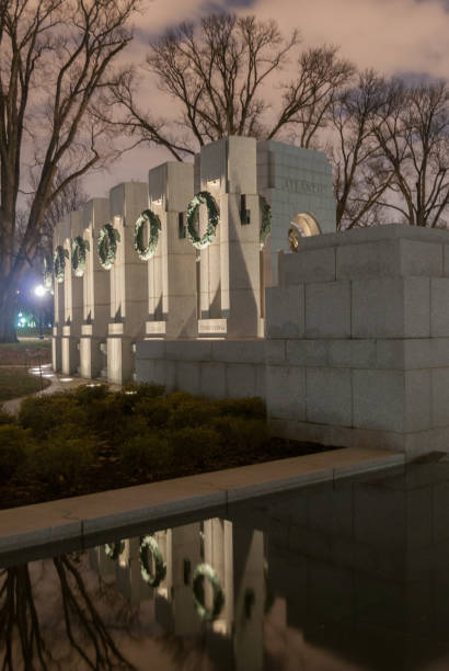 istock World War II Memorial - Washington DC 1136386923