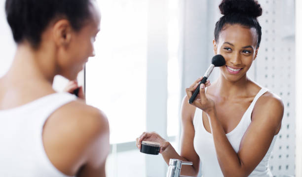 istock Adding some glam to her lovely face 1136397825