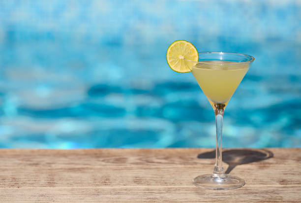 istock Daiquiri frozen cocktail with lime 1136413430