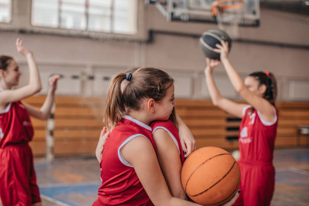 istock Basketball Friends 1136420985