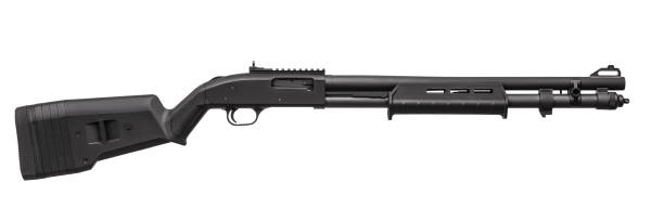 istock Shotgun isolated on white background 1136442045
