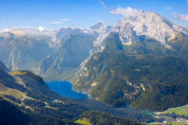 바이에른 알프스의 산에 위치한 오베르 살 츠 베르크 - kehlsteinhaus 뉴스 사진 이미지