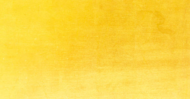 istock Shiny yellow leaf gold metall 1136543049