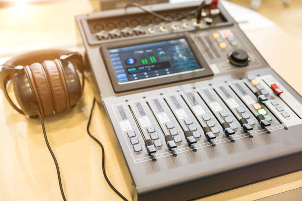 istock Sound Mixer Close-Up 1136609984