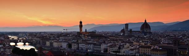 istock Santa Maria Del Fiore Cathedral 1136610078