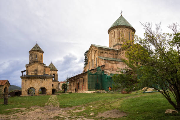 монастырь гелати - kutaisi стоковые фото и изображения