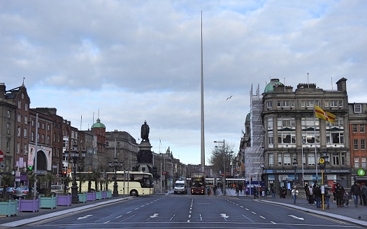 28th January 2019, Dublin, Ireland. View across O'Connell Bridge into O'Connell Street, Dublin's main thoroughfare. The Dublin Spite can be seen in the background.