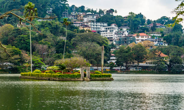 istock Island in Kandy Lake, Kandy, Sri Lanka 1136639184