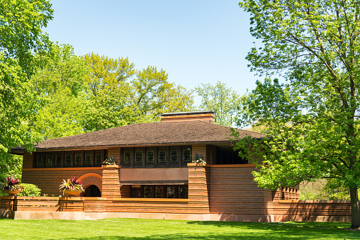 Oak Park, IL - May 14: Heurtley house by architect Frank Lloyd Wright in Oak Park, Illinois on May 14, 2017