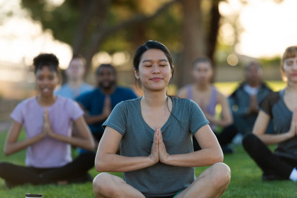 istock Yoga in the park 1136699449