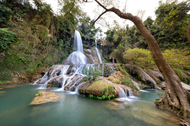 dai yem waterfall. this is a nice waterfall in moc chau, son la province, vietnam - length south high up climate imagens e fotografias de stock