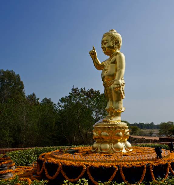 istock Statue, Siddharha Gautama, Lumbini, Nepal, Buddhist 1136737203