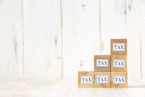 istock Increasing tax rate images 1136756198