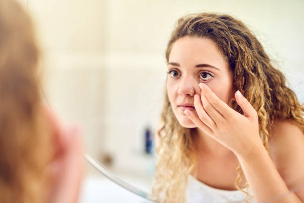 istock Gaining clearer vision first thing in the morning 1136760703