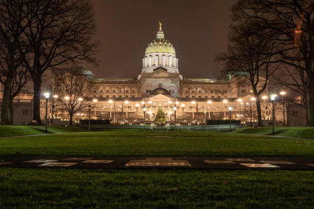 istock Harrisburgh State Capital from Soldiers Grove 1136779065