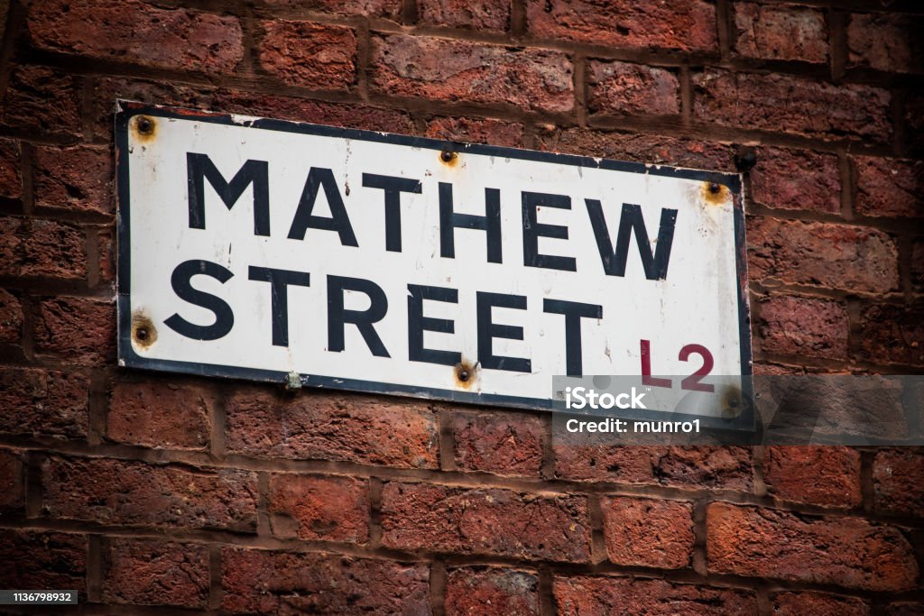 Mathew Street Perhaps Liverpool's most famous street situated in the Cavern Quarter at the heart of the city. It is also home to the Cavern Club where The Beatles played in their early career 1960-1969 Stock Photo