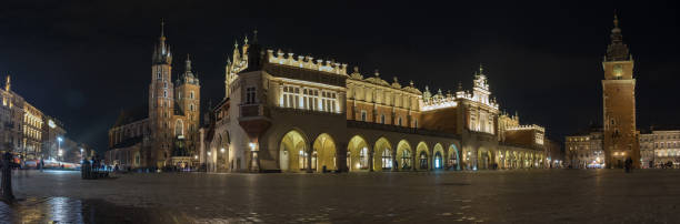 istock Main Market, Main Square, Cracovia, Poland 1136799104