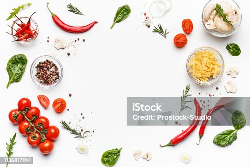 15.037.700+ Preparación De Alimentos Fotografías de stock, fotos e imágenes  libres de derechos - iStock