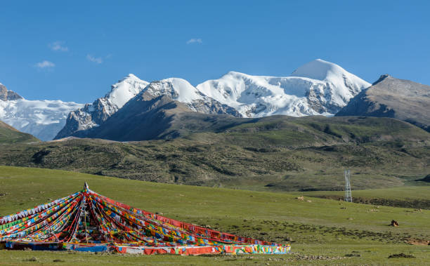 istock Tanggula Mountains, Tibet, China 1136832781
