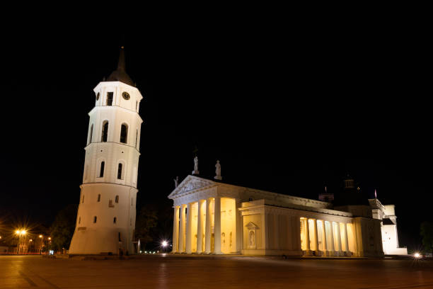 istock Cathedral and Bell Tower of Vilnius 1136860629