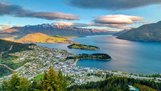 istock Queenstown cityscape 1136861464