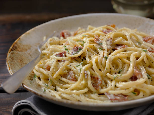 spaghetti carbonara - foton med kanada bildbanksfoton och bilder