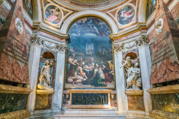 the famous cappella chigi designed by raffaello, in the basilica of santa maria del popolo in rome, italy. - roman statue angel rome imagens e fotografias de stock