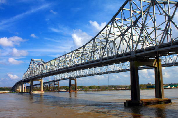 istock New Orleans, US-90 Crescent City Connection Bridge 1136923142