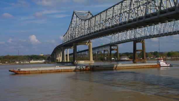 istock New Orleans, US-90 Crescent City Connection Bridge 1136923888