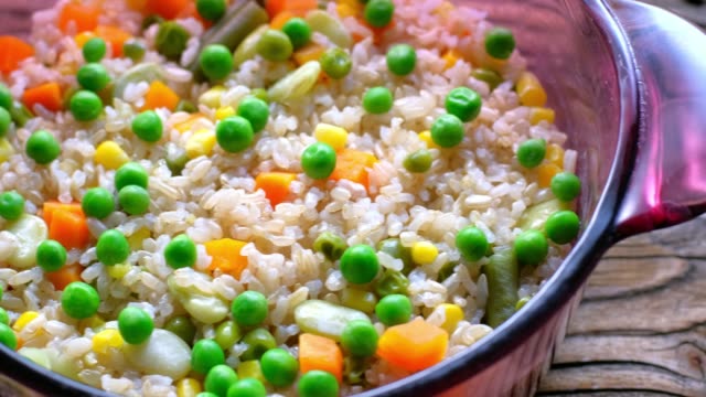 Cooked Brown Rice with Beans and Vegetables
