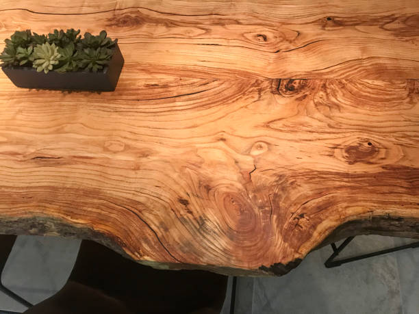 istock Farmhouse Live Edge Table 1136957706
