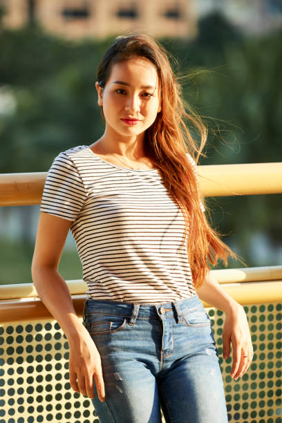 istock Beautiful Vietnamese girl 1136992250
