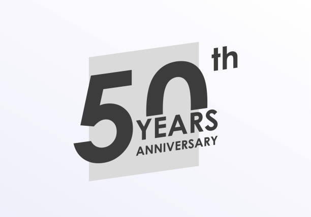 illustrations, cliparts, dessins animés et icônes de 50 ans logo anniversaire. 50e anniversaire badge. graphisme moderne ou conception d’étiquette pour le mariage, l’invitation d’entreprise, célébrant, fête, événement d’affaires. illustration vectorielle. - invitation event wedding invitation wedding