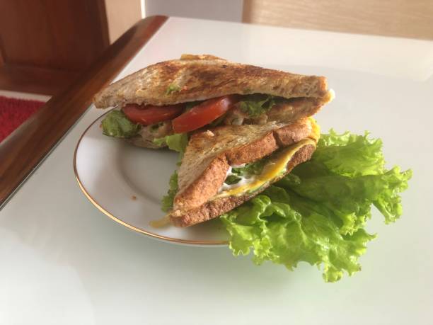 istock Tuna toast served with vegetable and tomato 1137007946
