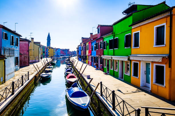 istock burano - famous old town - italy 1137018912