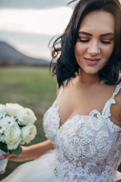istock Beautiful bride in nature 1137035262