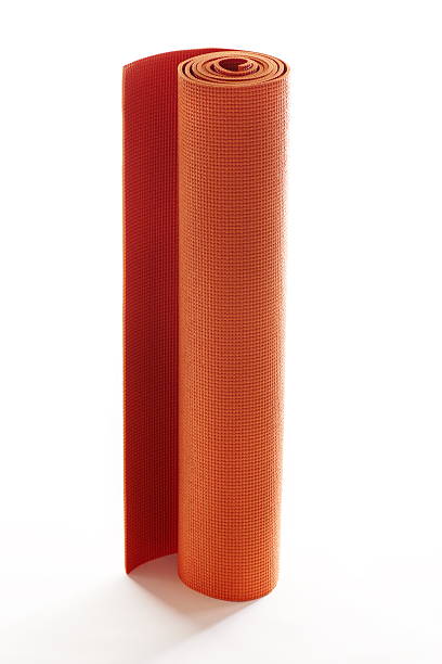 colchoneta de ejercicio aislado - colchoneta de ejercicio fotografías e imágenes de stock