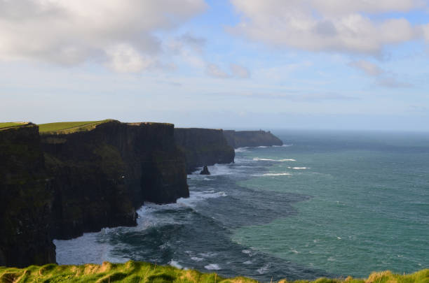 istock Gorgeous Scenic Cliffs of Moher in Ireland 1137233923