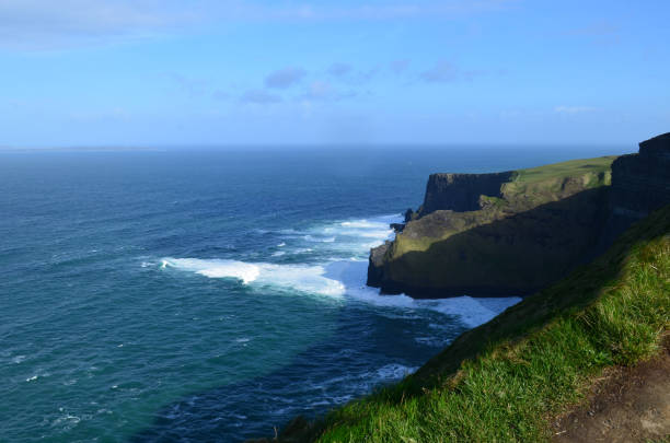 istock Gorgeous Scenic Cliffs of Moher in Ireland 1137234129
