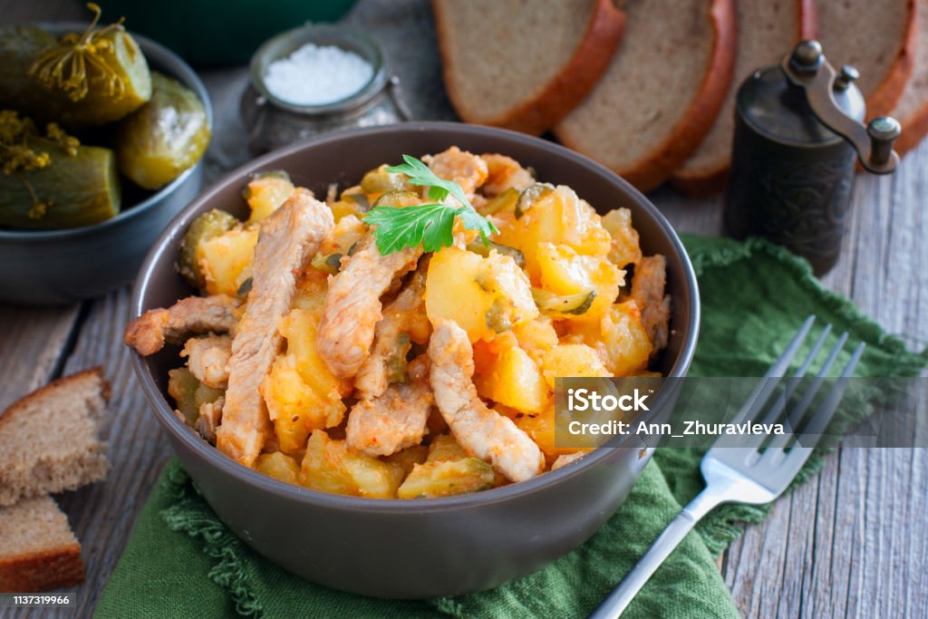 Azu - pork stew with potatoes and pickled cucumbers, horizontal Braised Stock Photo