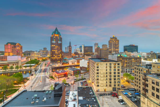 istock Milwaukee, Wisconsin, USA Downtown Skylin 1137346034
