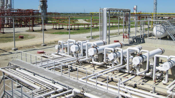 istock Equipment for primary oil refining. 1137365001