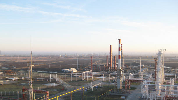 istock The oil refinery 1137369650