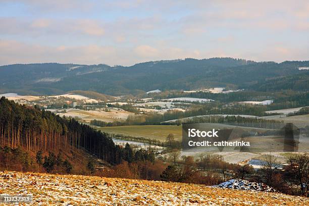 Photo libre de droit de Vizovice Highlands banque d'images et plus d'images libres de droit de Champ - Champ, Colline, Coucher de soleil